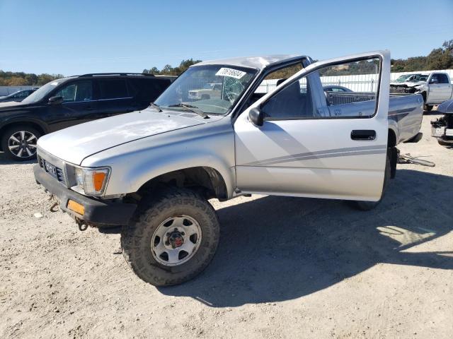 TOYOTA PICKUP 1/2 1990 with VIN JT4RN01P2L7033887 - Photo from auction