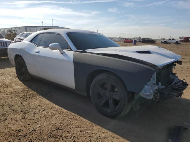 Photo 4 from auction – 2016 DODGE CHALLENGER with VIN 2C3CDZAG8GH131043
