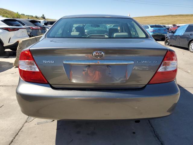 Photo 6 from auction – 2004 TOYOTA CAMRY LE with VIN 4T1BE32K34U884567