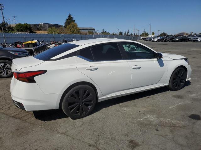 Photo 3 from auction – 2019 NISSAN ALTIMA SR with VIN 1N4BL4CV5KC109270