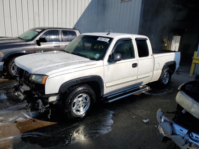 CHEVROLET SILVERADO 2003 with VIN 2GCEC19T131197995 - Photo from auction