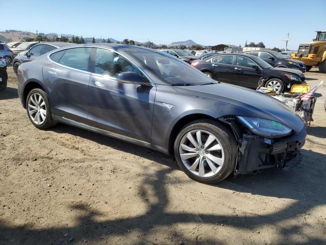 Photo 4 from auction – 2016 TESLA MODEL S with VIN 5YJSA1E21GF128989