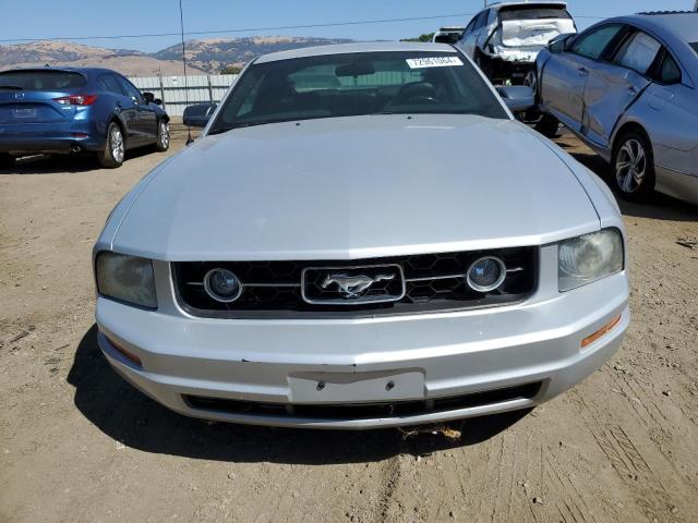 Photo 5 from auction – 2007 FORD MUSTANG with VIN 1ZVFT80N875247630