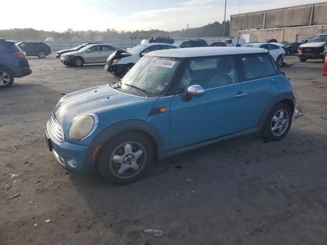 MINI COOPER 2009 with VIN WMWMF33509TU70112 - Photo from auction