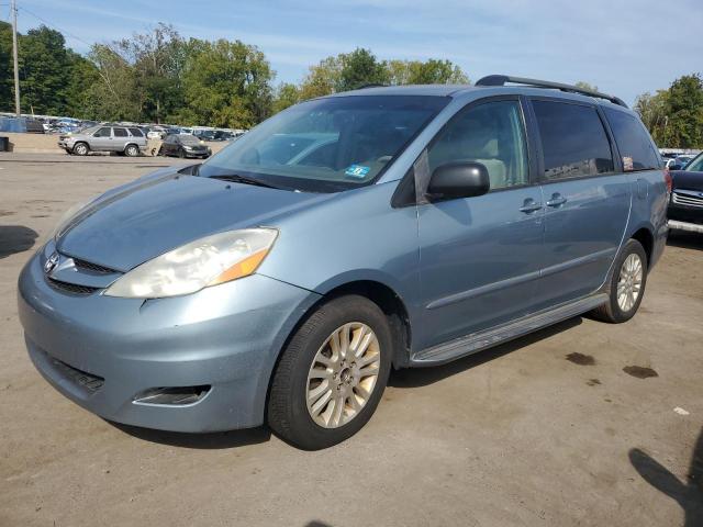 TOYOTA SIENNA 2007 with VIN 5TDBK23C97S002793 - Photo from auction