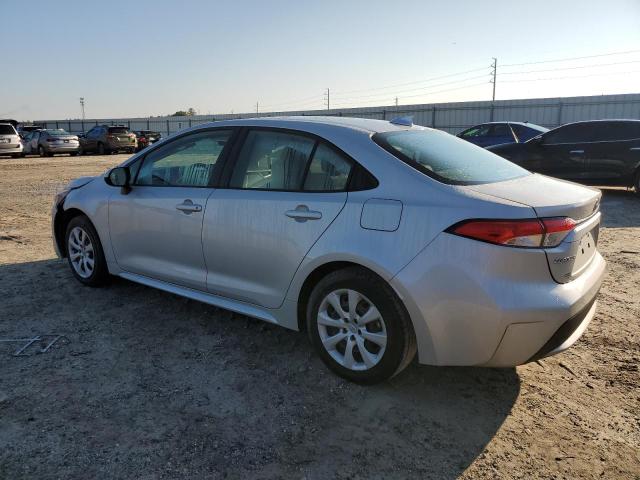 Photo 2 from auction – 2022 TOYOTA COROLLA LE with VIN 5YFEPMAE0NP285511