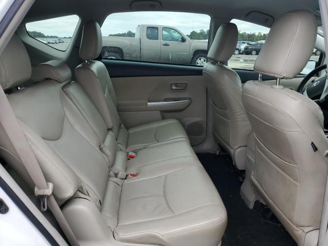 Photo 10 from auction – 2014 TOYOTA PRIUS V with VIN JTDZN3EU4E3322278