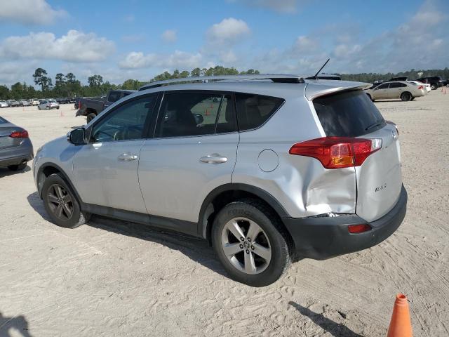 Photo 2 from auction – 2015 TOYOTA RAV4 XLE with VIN 2T3WFREV5FW185023