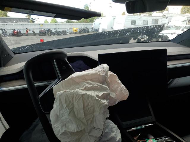 Photo 9 from auction – 2022 TESLA MODEL X with VIN 7SAXCBE5XNF363276