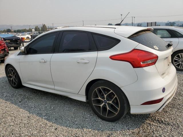 Photo 2 from auction – 2015 FORD FOCUS SE with VIN 1FADP3K27FL221069