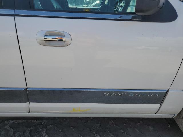 Photo 13 from auction – 2012 LINCOLN NAVIGATOR with VIN 5LMJJ2H55CEL03661