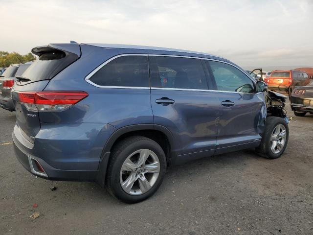 Photo 3 from auction – 2017 TOYOTA HIGHLANDER with VIN 5TDDGRFH1HS032351