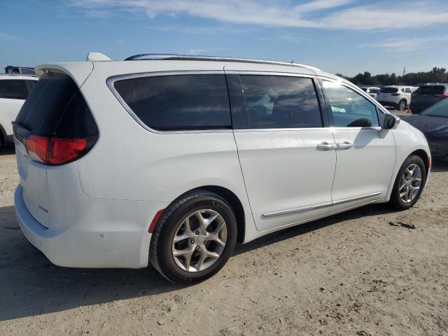 Photo 3 from auction – 2017 CHRYSLER PACIFICA L with VIN 2C4RC1GG3HR785803