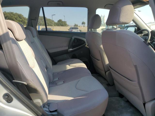 Photo 11 from auction – 2006 TOYOTA RAV4 with VIN JTMZD33V866004274