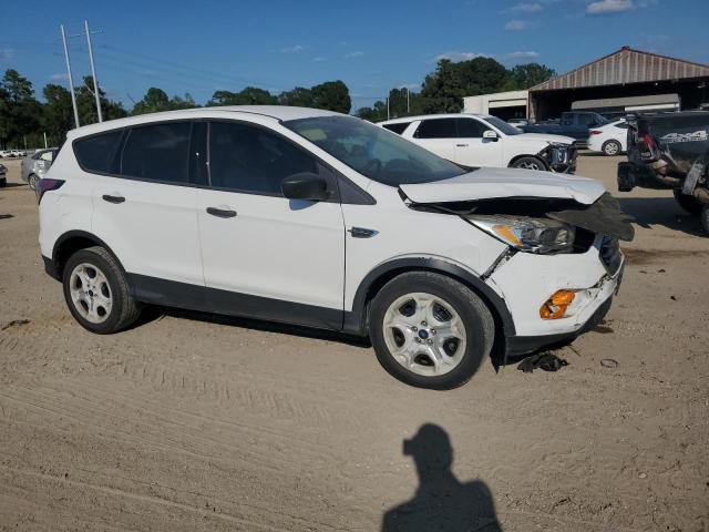 Photo 4 from auction – 2017 FORD ESCAPE S with VIN 1FMCU0F79HUA80775