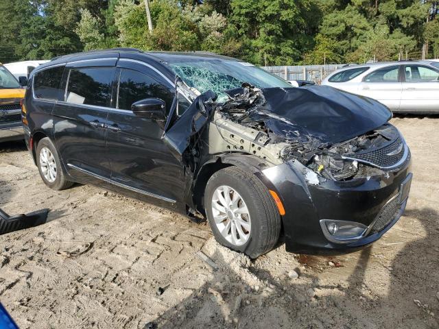 Photo 4 from auction – 2017 CHRYSLER PACIFICA T with VIN 2C4RC1BG8HR759477