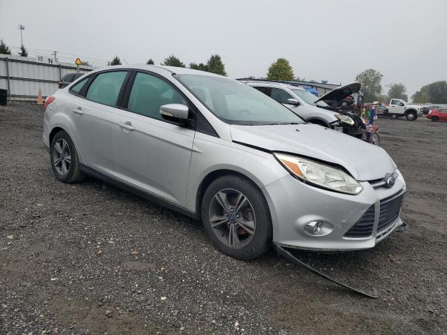 Photo 4 from auction – 2014 FORD FOCUS SE with VIN 1FADP3F24EL268407
