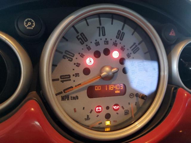 Photo 9 from auction – 2005 MINI COOPER S with VIN WMWRH33435TF81774