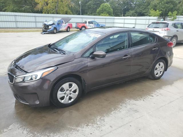 KIA FORTE LX 2018 with VIN 3KPFK4A72JE225343 - Photo from auction