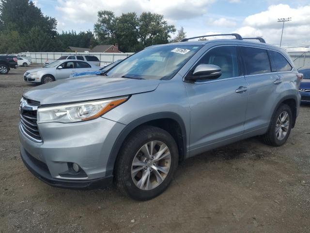 TOYOTA HIGHLANDER 2015 with VIN 5TDJKRFH9FS182691 - Photo from auction