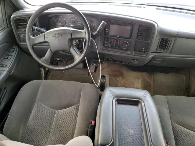 Photo 8 from auction – 2005 CHEVROLET SILVERADO with VIN 1GCHK29U75E303009