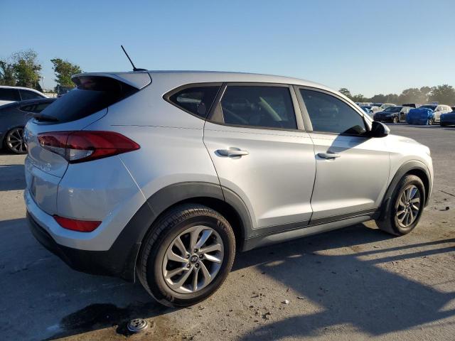 Photo 3 from auction – 2016 HYUNDAI TUCSON SE with VIN KM8J23A46GU089413