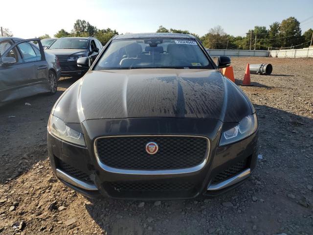 Photo 5 from auction – 2017 JAGUAR XF PREMIUM with VIN SAJBJ4BVXHCY28526