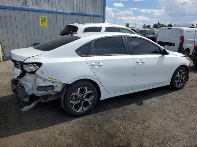 Photo 3 from auction – 2021 KIA FORTE FE with VIN 3KPF24AD6ME388619