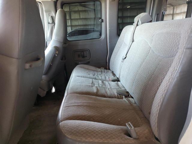 Photo 11 from auction – 2004 CHEVROLET EXPRESS G2 with VIN 1GAGG25U141216983