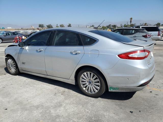 Photo 2 from auction – 2013 FORD FUSION TIT with VIN 3FA6P0SUXDR296937