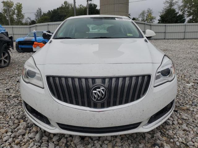 Снимка 5 от търг – 2015 BUICK REGAL с VIN 2G4GL5EX7F9144194