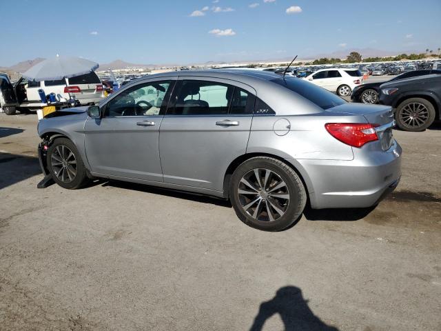 Photo 2 from auction – 2014 CHRYSLER 200 TOURIN with VIN 1C3CCBBB4EN178362