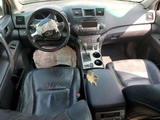 Photo 8 from auction – 2012 TOYOTA HIGHLANDER with VIN 5TDBK3EHXCS097857
