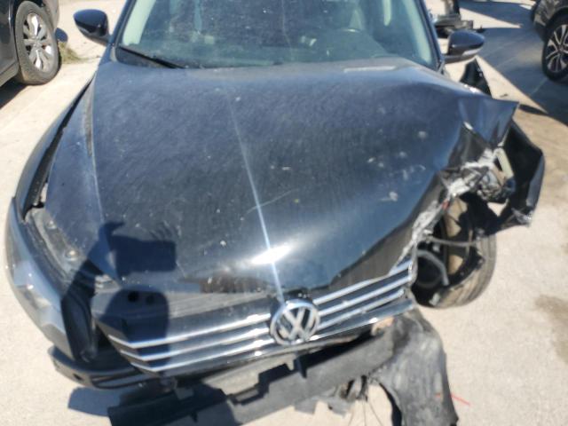 Photo 11 from auction – 2014 VOLKSWAGEN PASSAT SE with VIN 1VWBS7A34EC113702