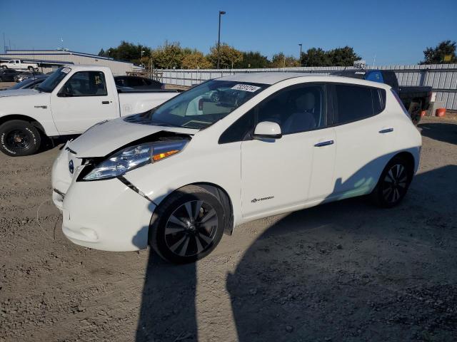 NISSAN LEAF S 2017 with VIN 1N4BZ0CP4HC304763 - Photo from auction
