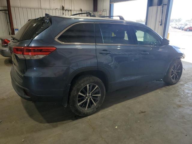 Фото 3 с аукциона – 2017 TOYOTA HIGHLANDER с VIN 5TDJZRFH4HS448407