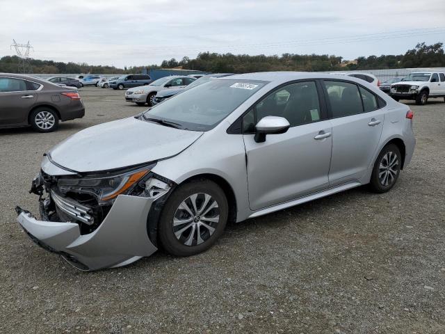 TOYOTA COROLLA LE 2022 with VIN JTDEAMDE7NJ052548 - Photo from auction