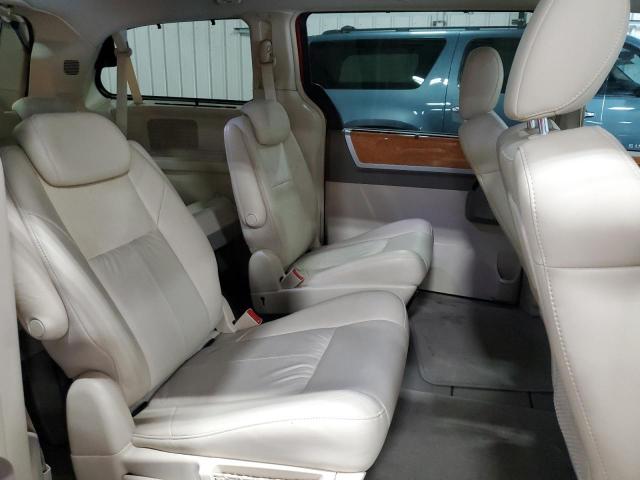 Photo 11 from auction – 2009 CHRYSLER TOWN & COU with VIN 2A8HR64X49R522015