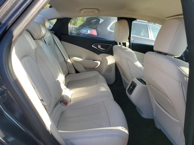 Photo 10 from auction – 2017 CHRYSLER 200 LIMITE with VIN 1C3CCCABXHN505245