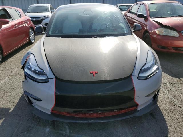 Photo 5 from auction – 2018 TESLA MODEL 3 with VIN 5YJ3E1EBXJF055993
