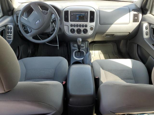 Photo 8 from auction – 2005 FORD ESCAPE HEV with VIN 1FMCU95H25KD42836
