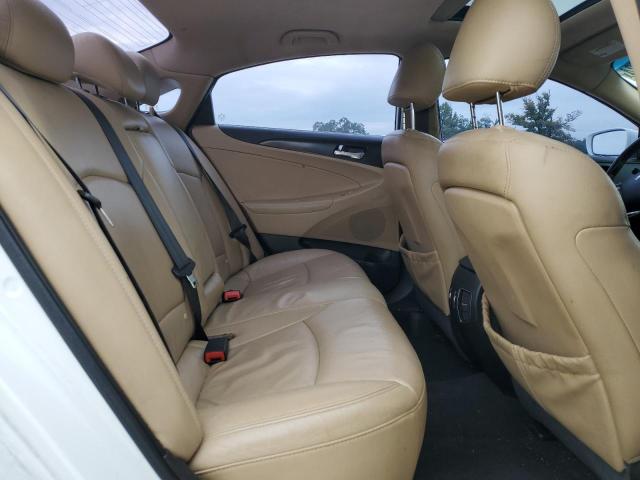 Photo 10 from auction – 2011 HYUNDAI SONATA SE with VIN 5NPEC4AB5BH227162