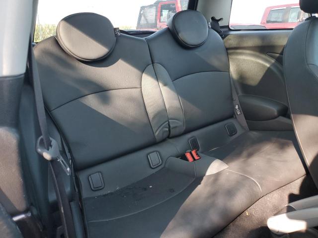 Photo 10 from auction – 2010 MINI COOPER with VIN WMWMF3C54ATZ24186