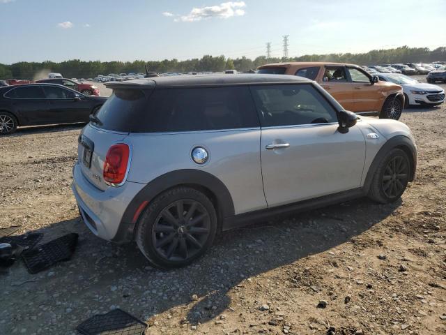 Photo 3 from auction – 2017 MINI COOPER S with VIN WMWXP7C57H2A44734