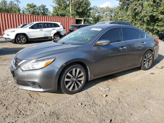 NISSAN ALTIMA 2.5 2017 with VIN 1N4AL3AP4HC174193 - Photo from auction