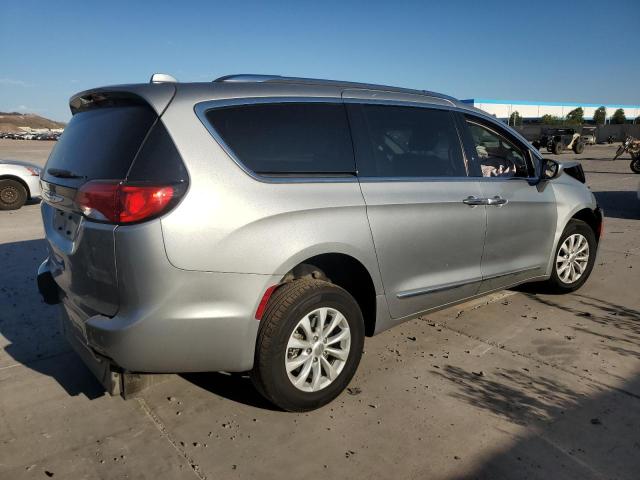 Photo 3 from auction – 2019 CHRYSLER PACIFICA T with VIN 2C4RC1BGXKR597410