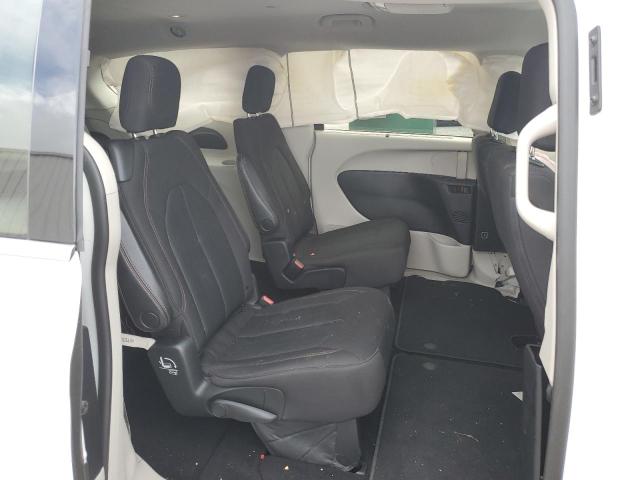 Photo 11 from auction – 2020 CHRYSLER PACIFICA T with VIN 2C4RC1FG7LR135740