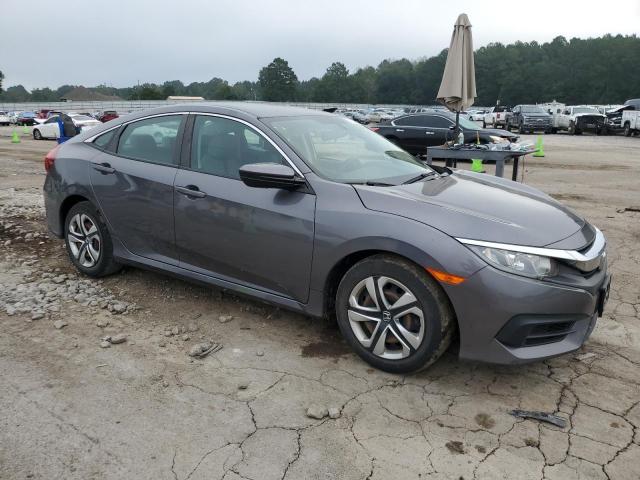 Photo 4 from auction – 2018 HONDA CIVIC LX with VIN 2HGFC2F58JH595954