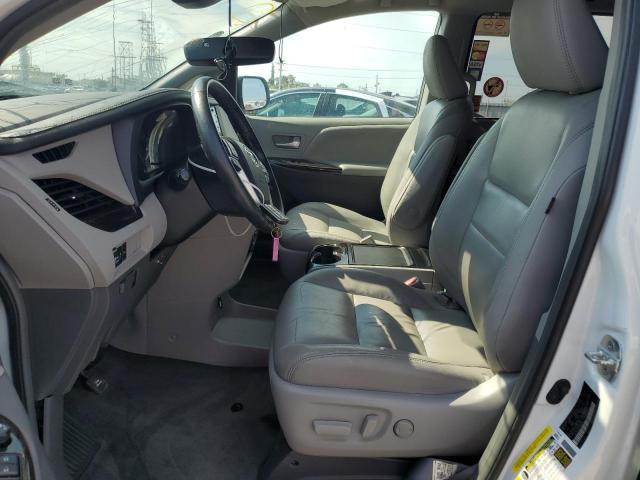 Photo 7 from auction – 2018 TOYOTA SIENNA XLE with VIN 5TDYZ3DC2JS960840