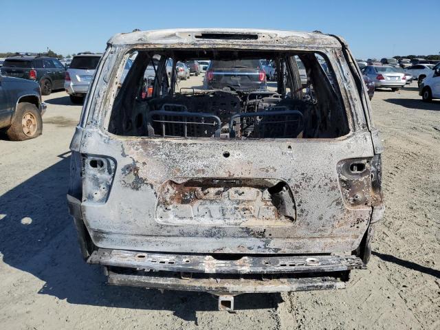 Photo 6 from auction – 2002 TOYOTA SEQUOIA SR with VIN 5TDBT44A62S097862